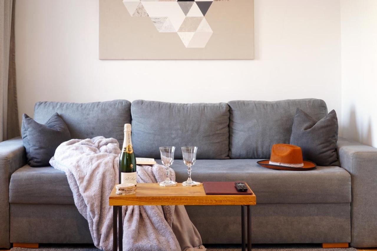 Kamienica Na Nowo Apartamenty มรุงโกโว ภายนอก รูปภาพ
